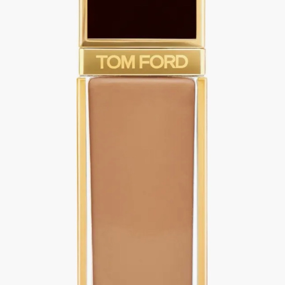 Tom Ford Foundation - Shade and Illuminate Broad Spectrum SPF50- Dune Beige 5.7